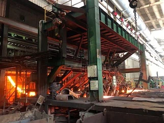 Μηχανή χύτευσης χάλυβα