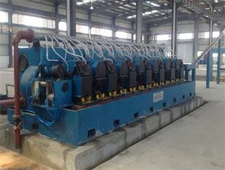 Μηχανή τριπλού κυλίνδρου